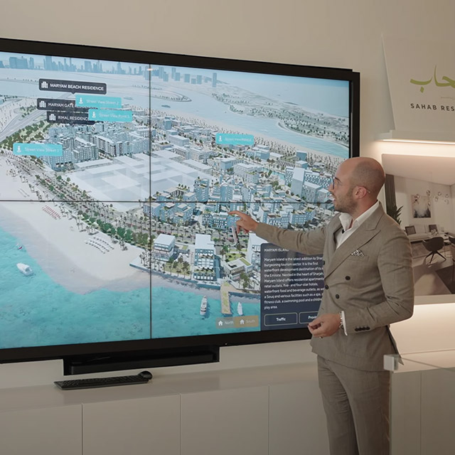 _Interactive-Touchscreen